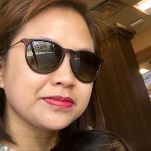 Meet your Posher, Jennylyn